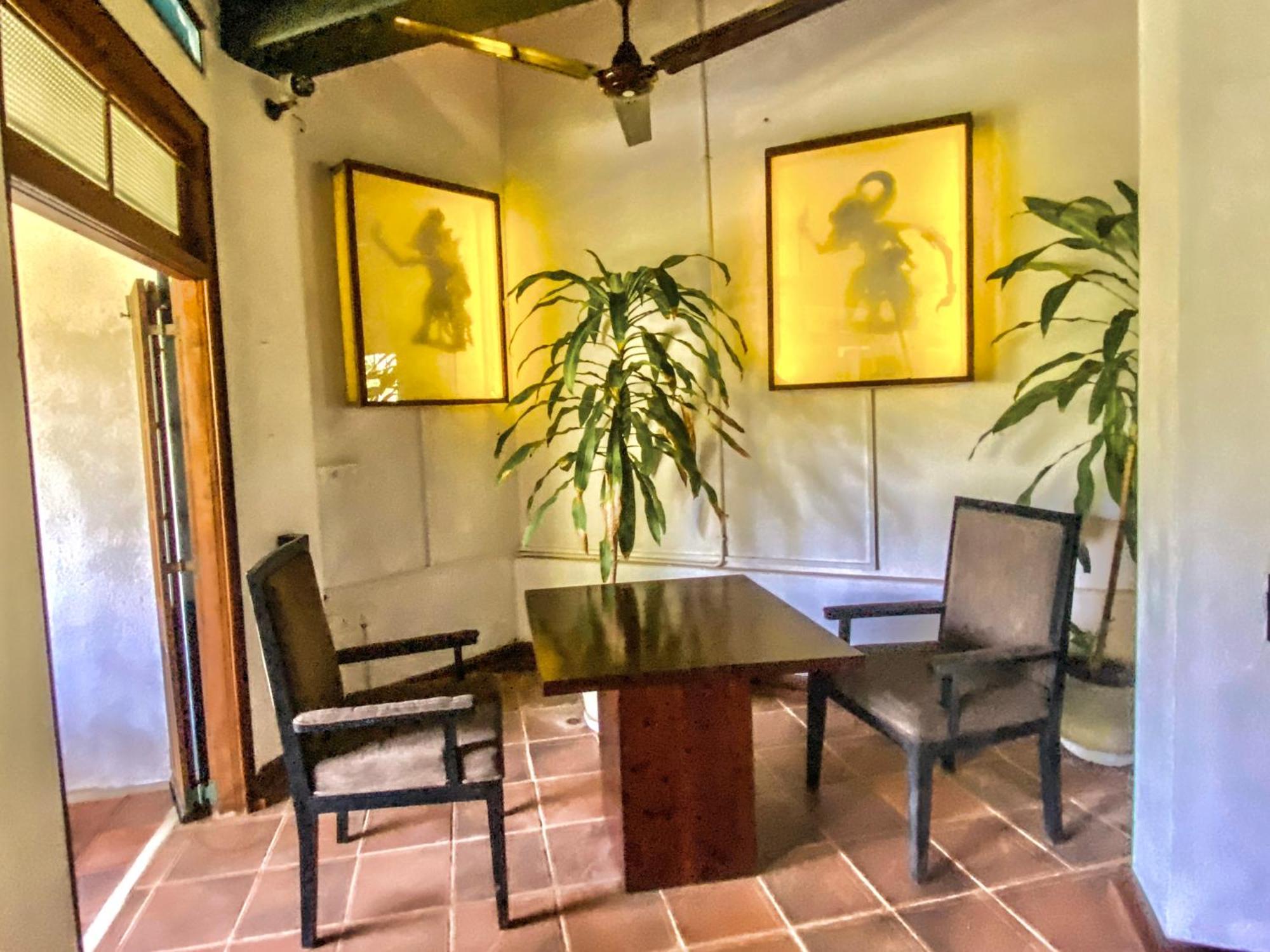 Waterland Hotel Negombo Exterior photo