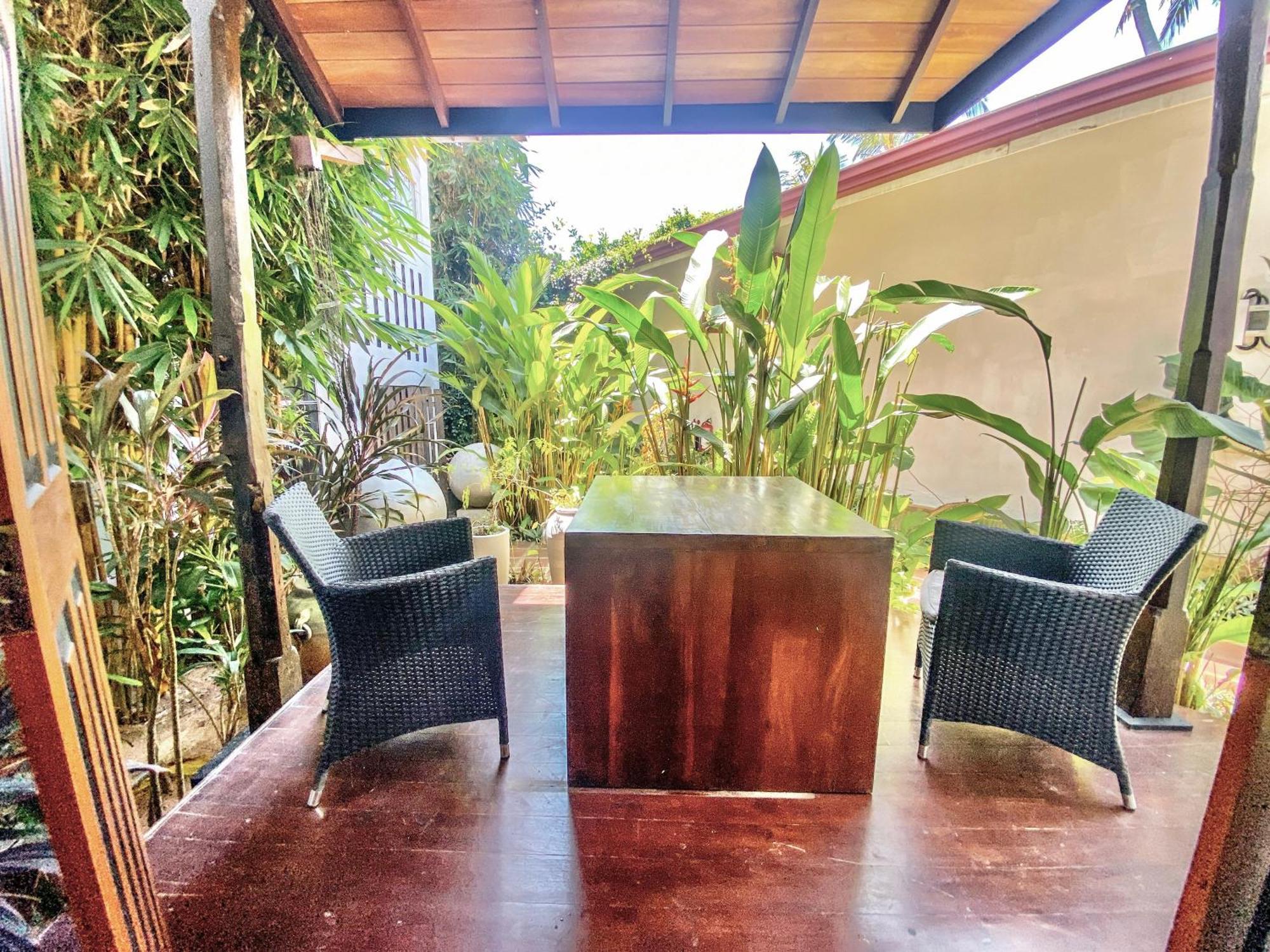 Waterland Hotel Negombo Exterior photo